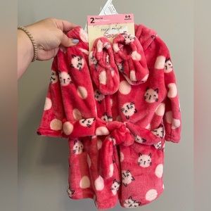 Soft Baby Girl Bath Robe w/slippers